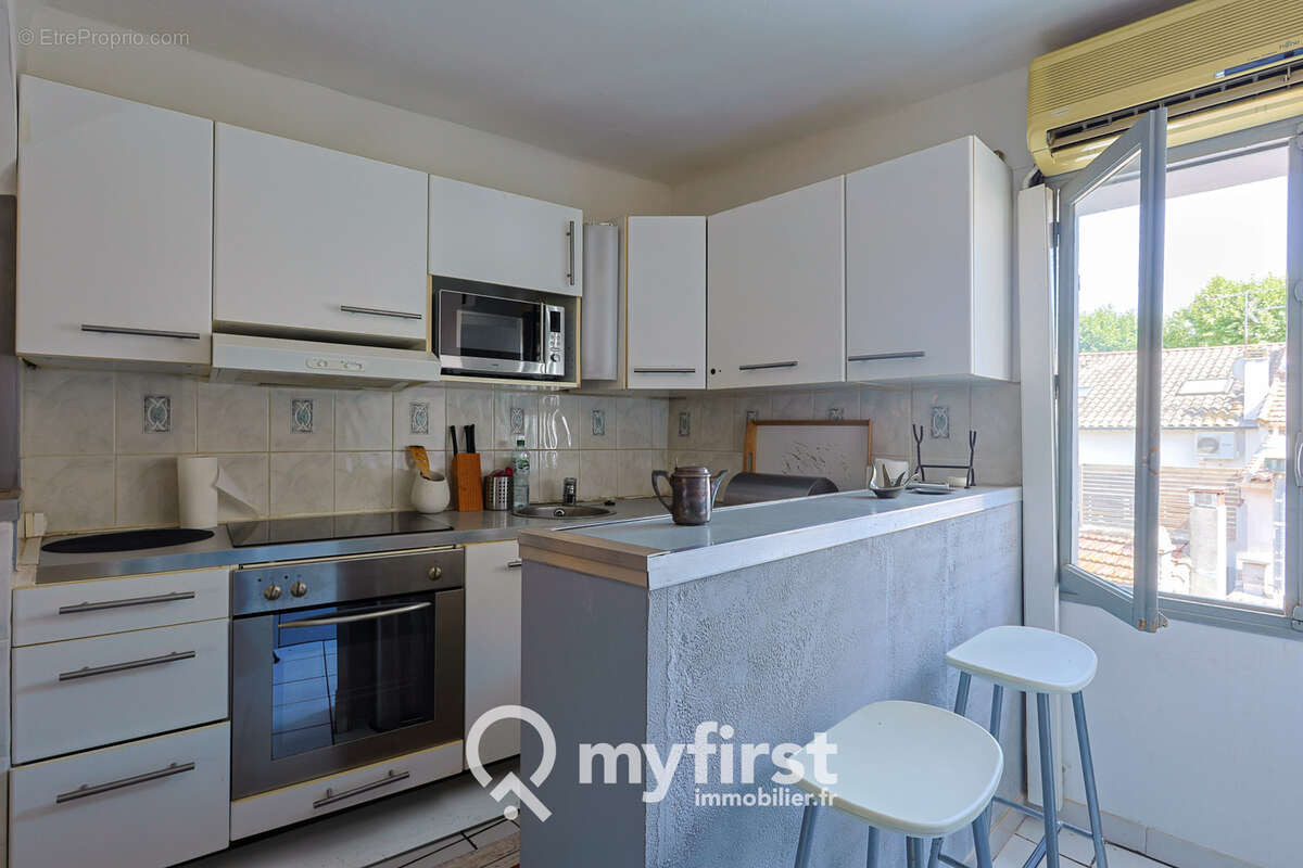 Appartement à LA CRAU