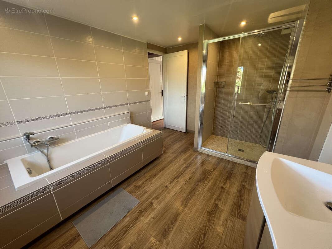 Maison à GRAND-COURONNE