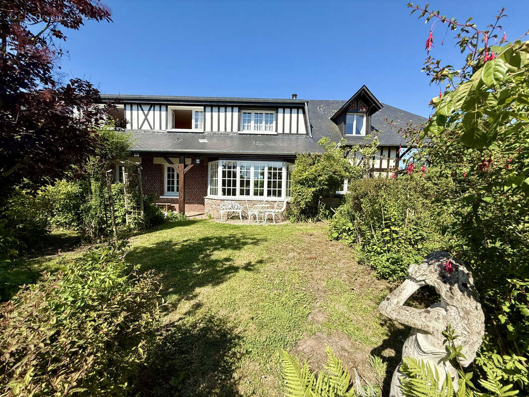 Maison à SAINT-VALERY-EN-CAUX