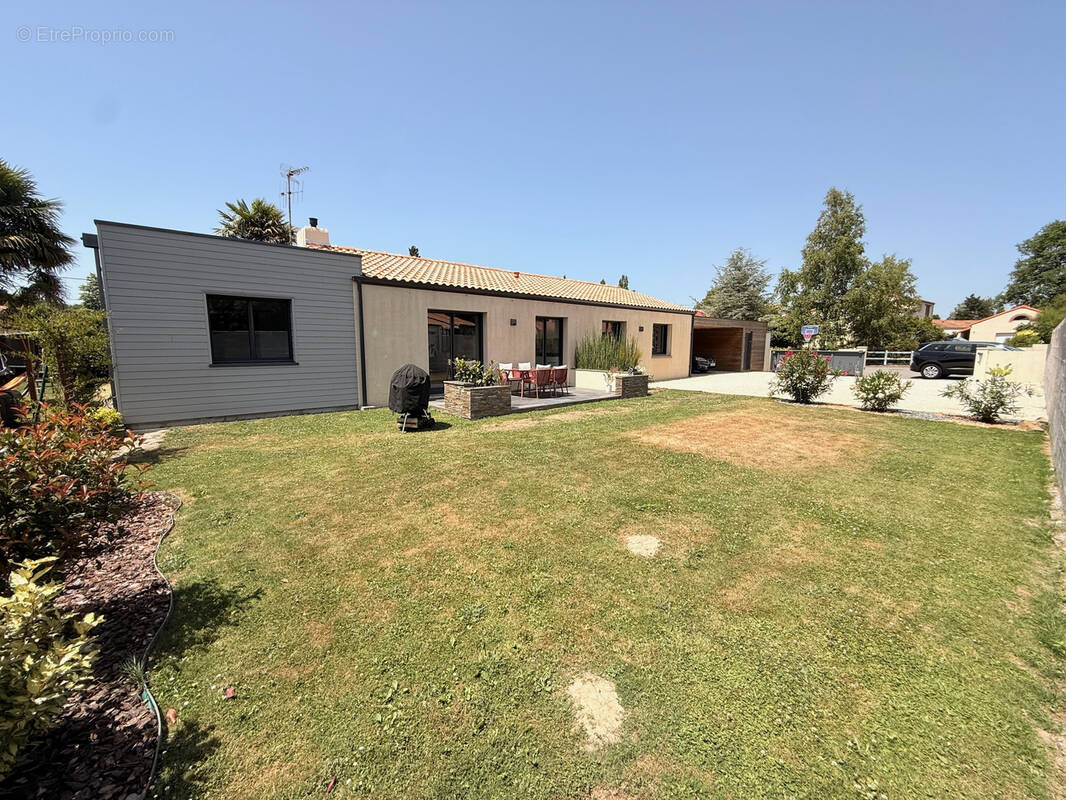 Maison à SAINT-AIGNAN-GRANDLIEU