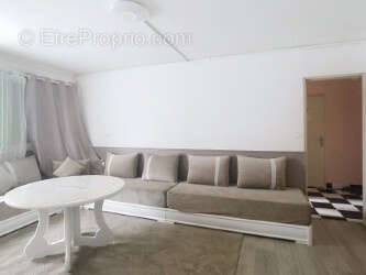 Appartement à GRAND-CHARMONT