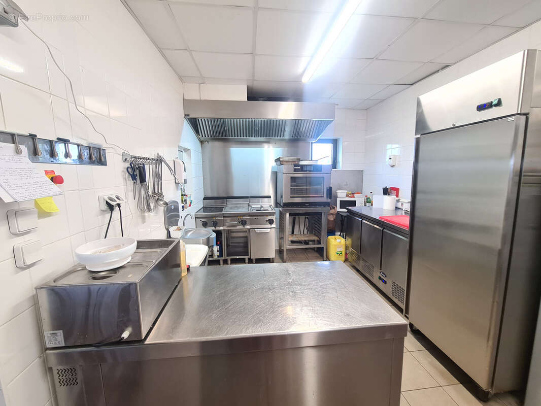 Commerce à SAINT-MARCEL-LES-VALENCE