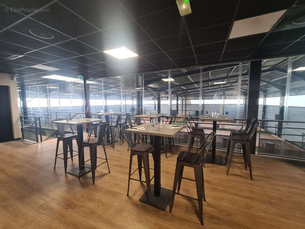 Commerce à SAINT-MARCEL-LES-VALENCE