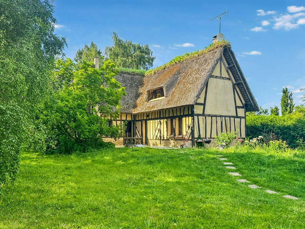 Maison à PACY-SUR-EURE