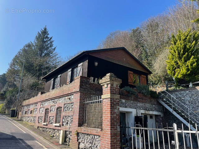 Maison à BERNEVAL-LE-GRAND