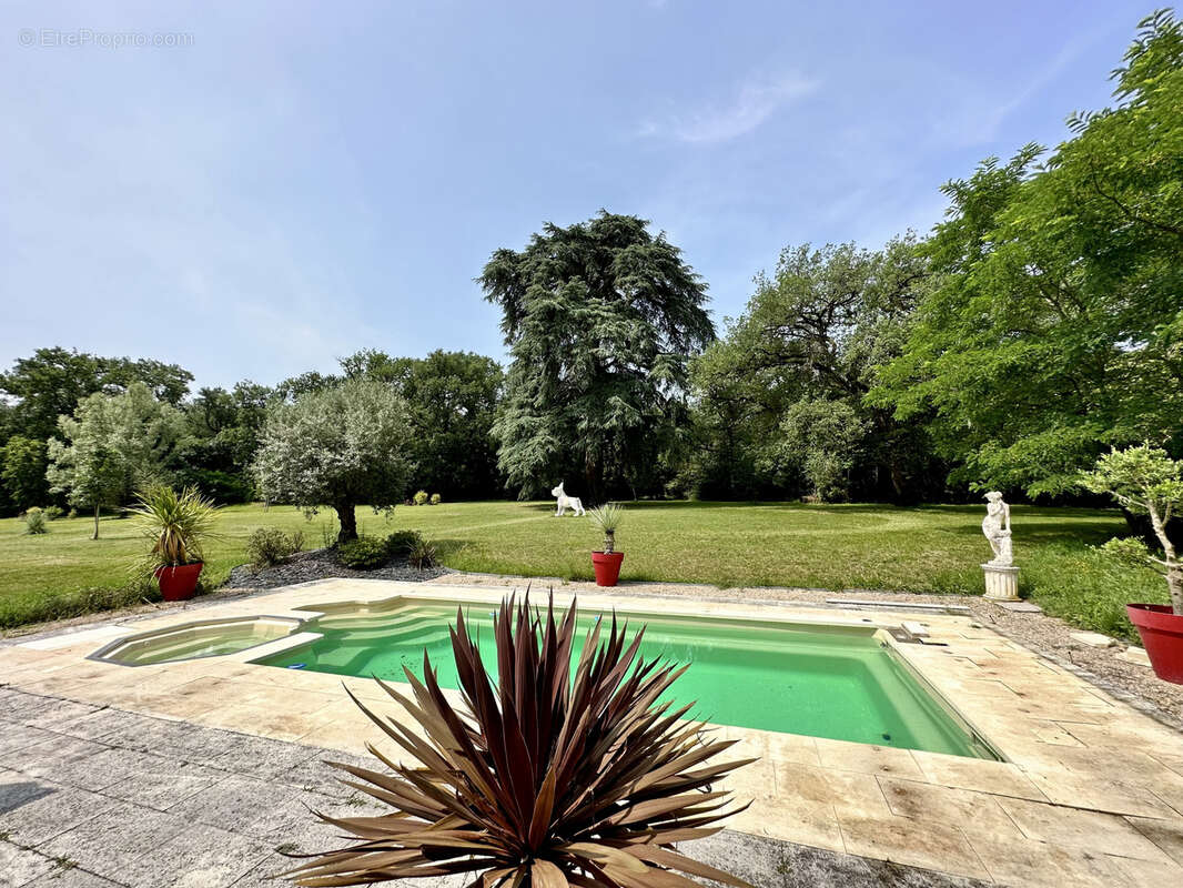 Maison à L'ISLE-JOURDAIN