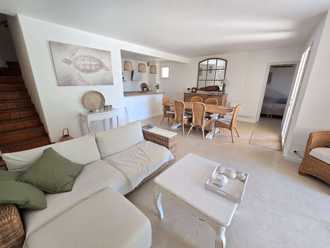 Maison à LA CROIX-VALMER