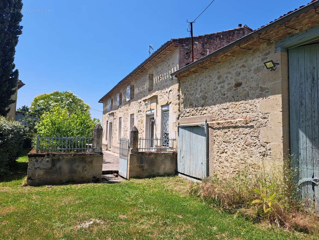 Maison à SAUVETERRE-DE-GUYENNE