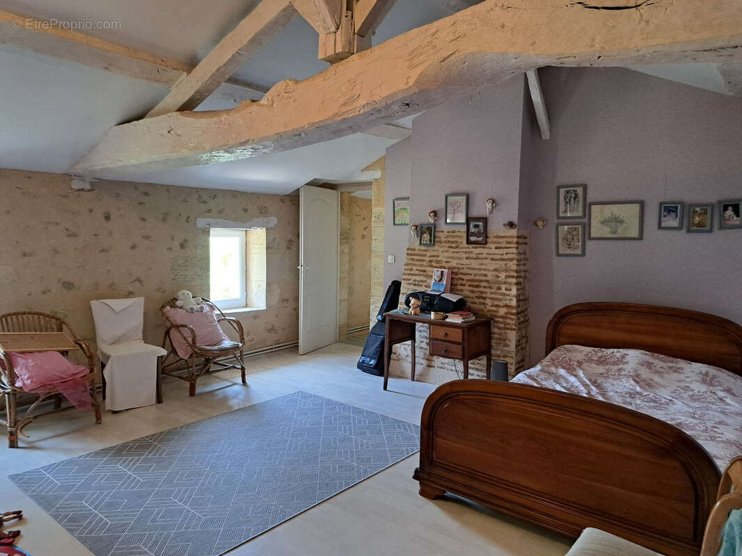 Maison à SAUVETERRE-DE-GUYENNE