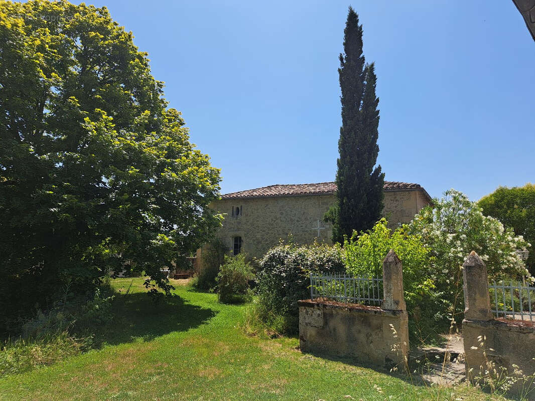 Maison à SAUVETERRE-DE-GUYENNE
