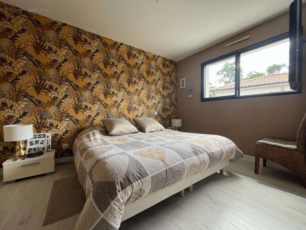 Maison à SAINT-JEAN-D&#039;ILLAC