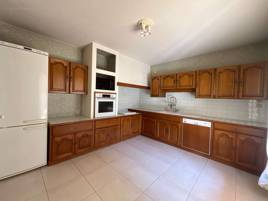 Maison à TOURNON-SUR-RHONE