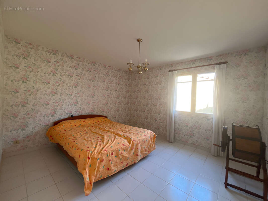 Maison à TOURNON-SUR-RHONE