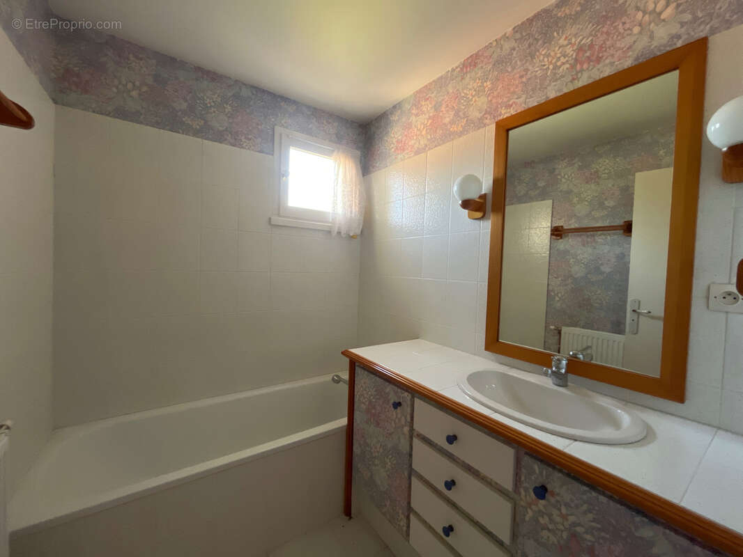 Maison à TOURNON-SUR-RHONE