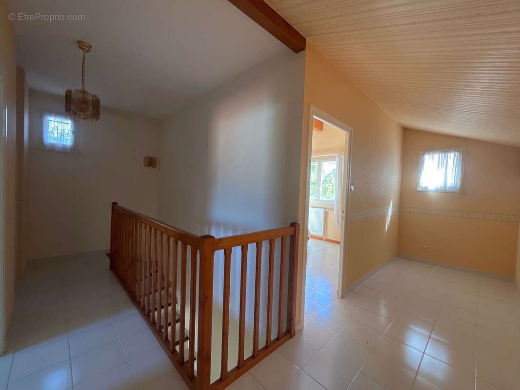 Maison à TOURNON-SUR-RHONE