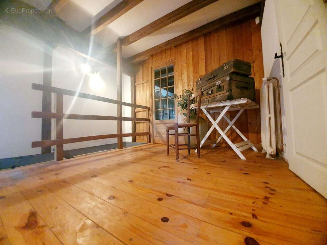 palier étage - Maison à TARGON