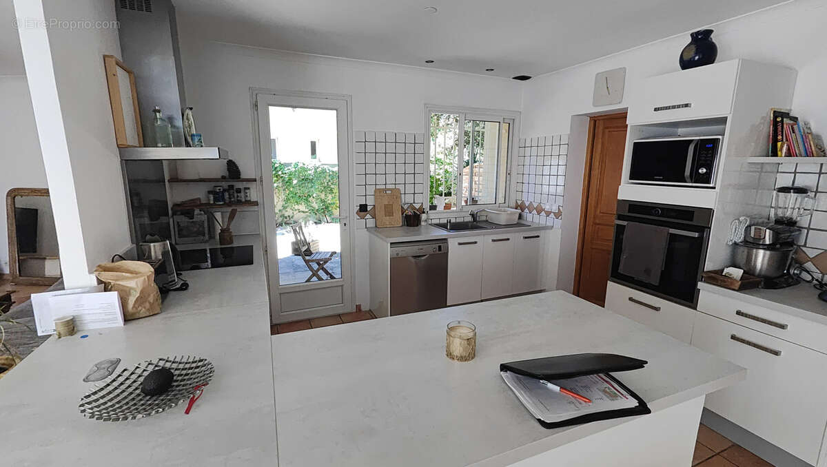 Maison à VILLENEUVE-LES-AVIGNON