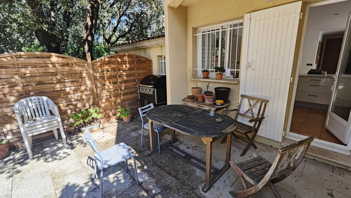 Maison à VILLENEUVE-LES-AVIGNON