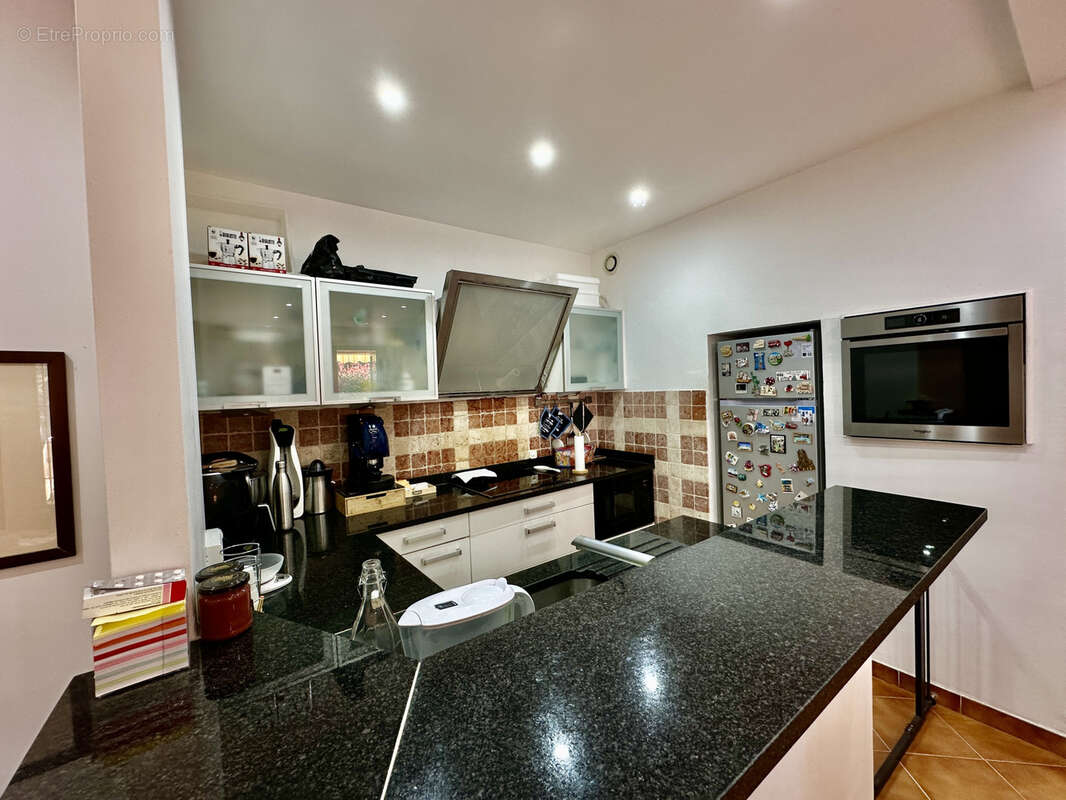 Appartement à ROQUEBRUNE-CAP-MARTIN