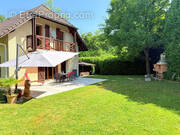 Maison à CHALLES-LES-EAUX