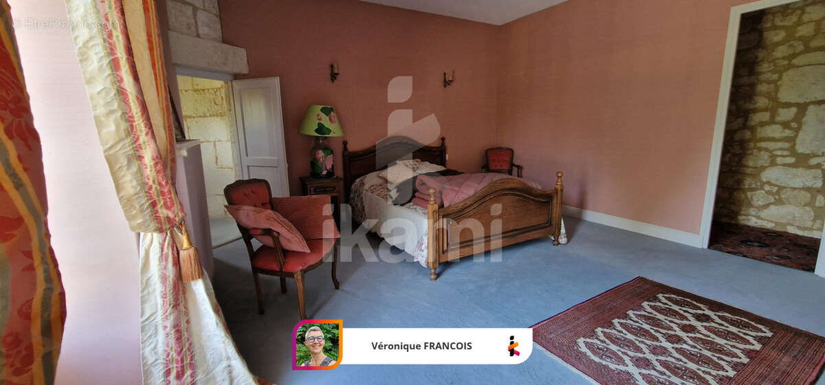 Maison à LIORAC-SUR-LOUYRE