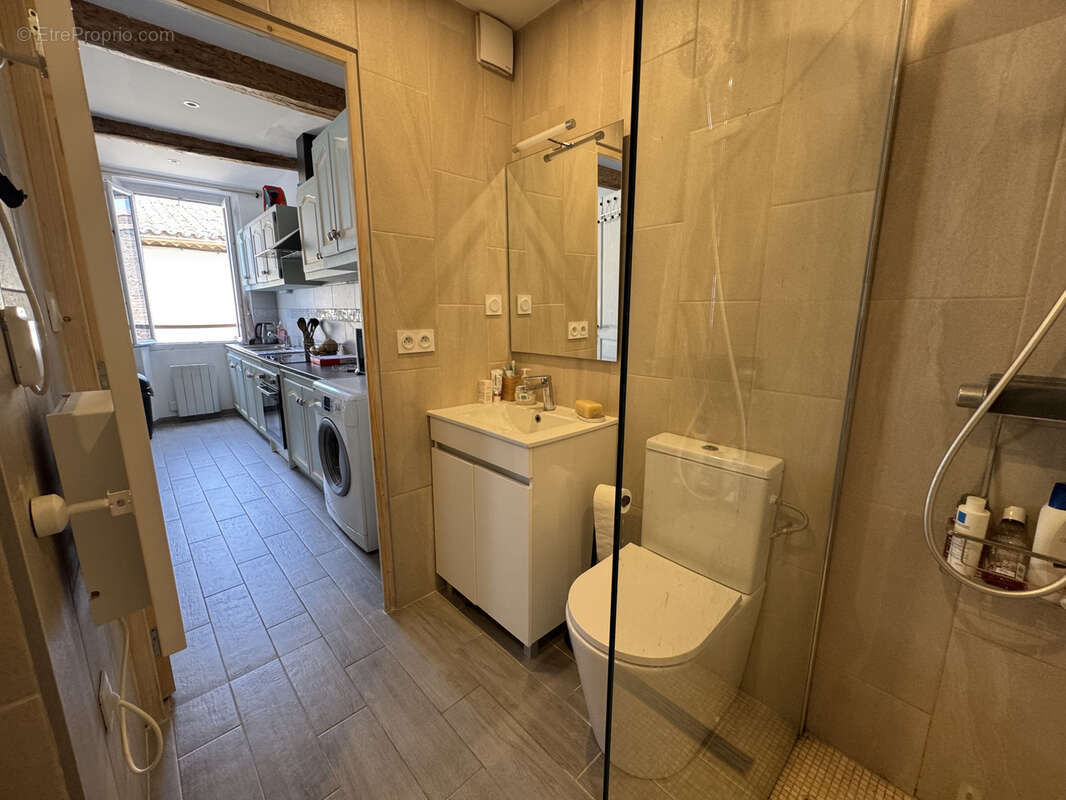 Appartement à LE MUY