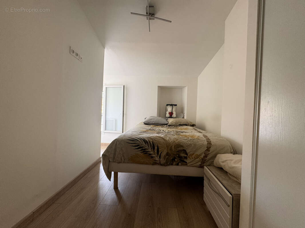 Appartement à LE MUY