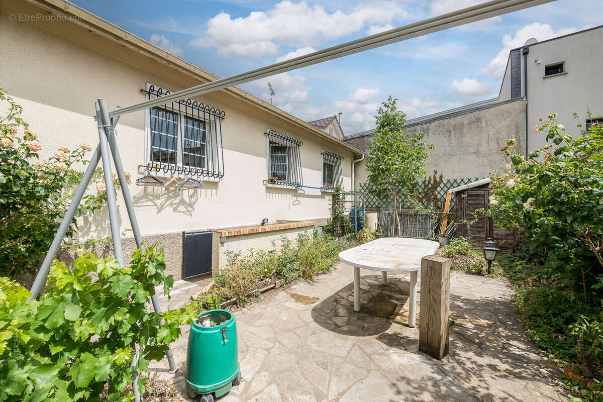 Maison à CHAMPIGNY-SUR-MARNE