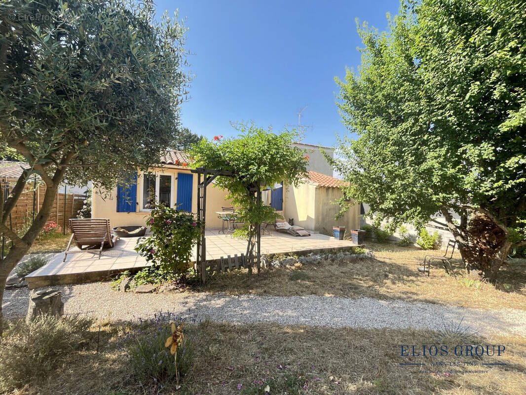 Maison à NANS-LES-PINS