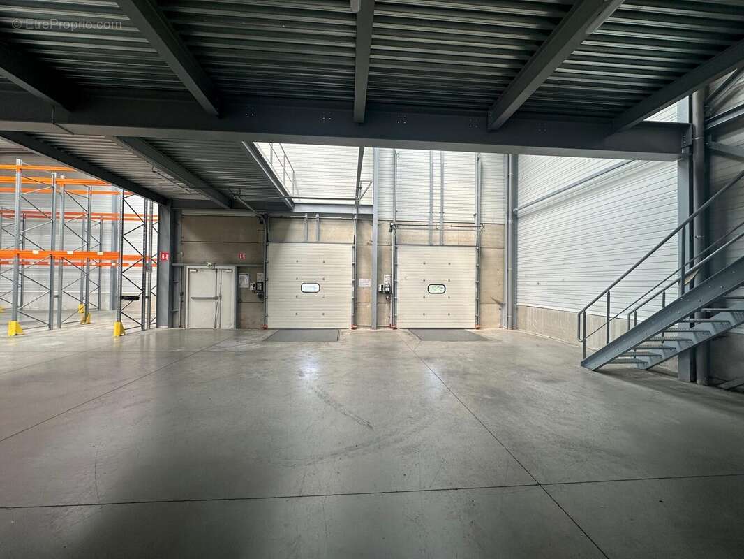 Commerce à LA CHAPELLE-D&#039;ARMENTIERES