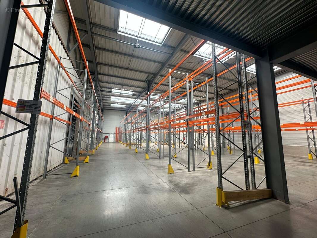 Commerce à LA CHAPELLE-D&#039;ARMENTIERES