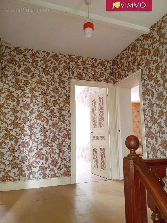 Maison à SAINT-GEORGES-DE-MONS