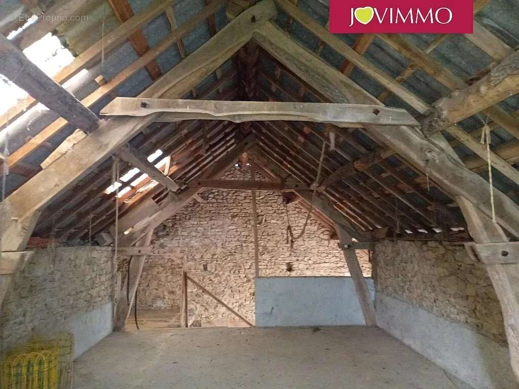 Maison à SAINT-GEORGES-DE-MONS