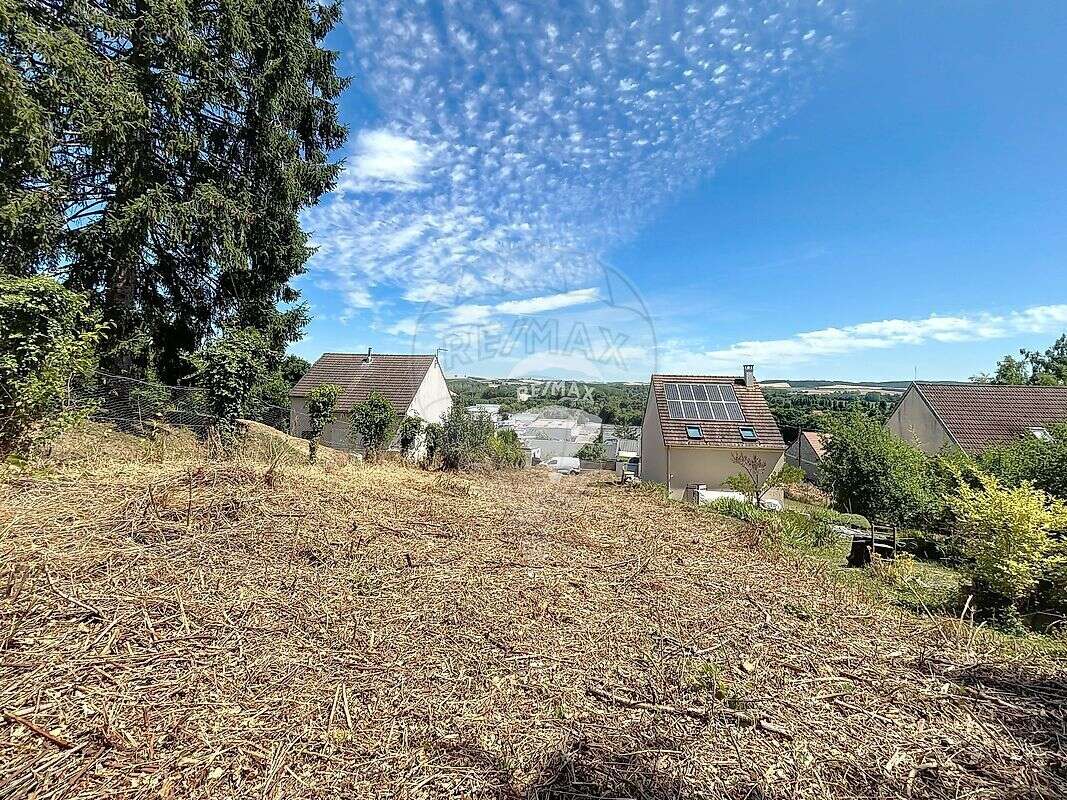 Terrain à PONT-SUR-YONNE