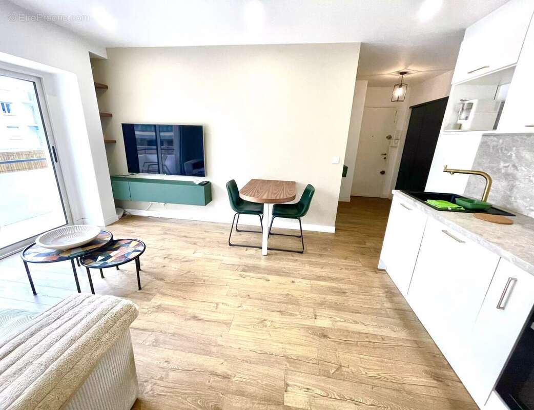 Appartement à LE CANNET