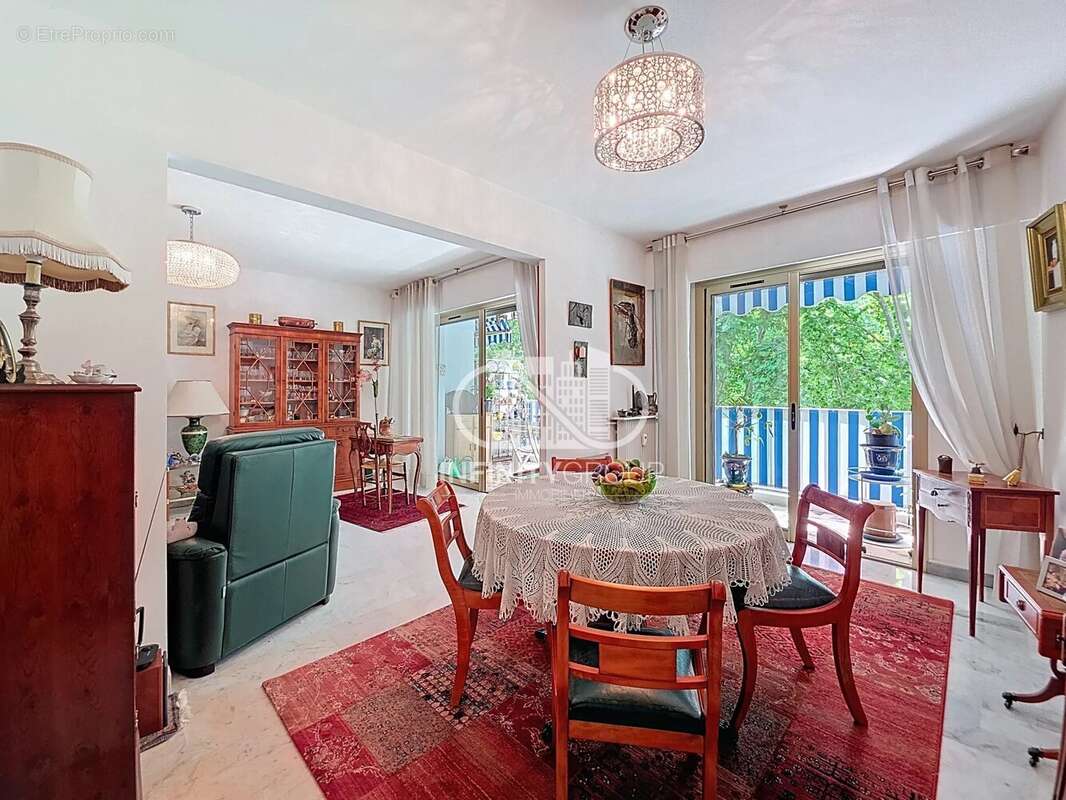 Appartement à CAGNES-SUR-MER