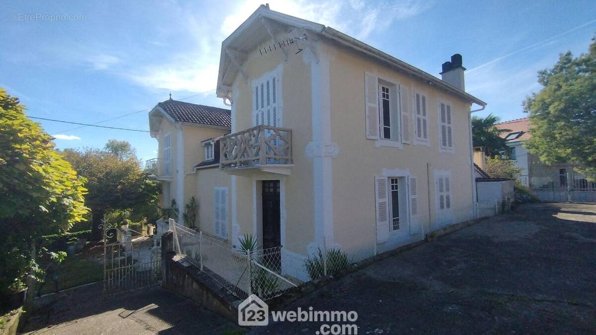 Maison à MORLANNE