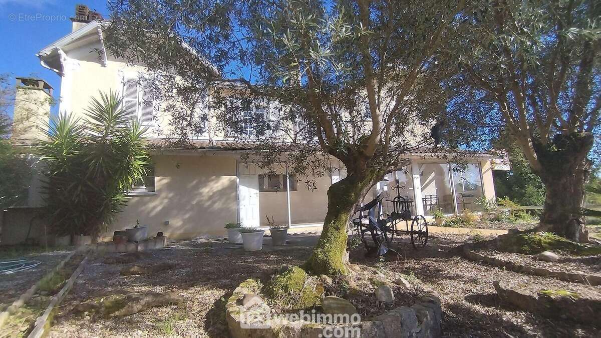 Maison à MORLANNE