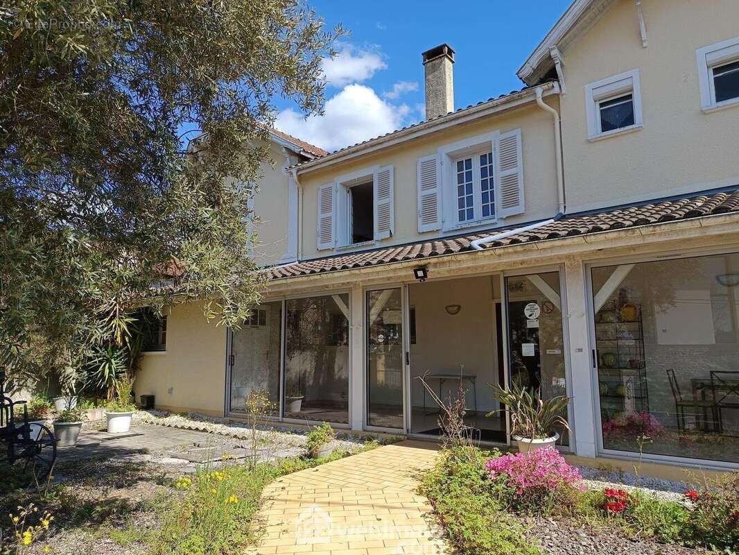 Maison à MORLANNE