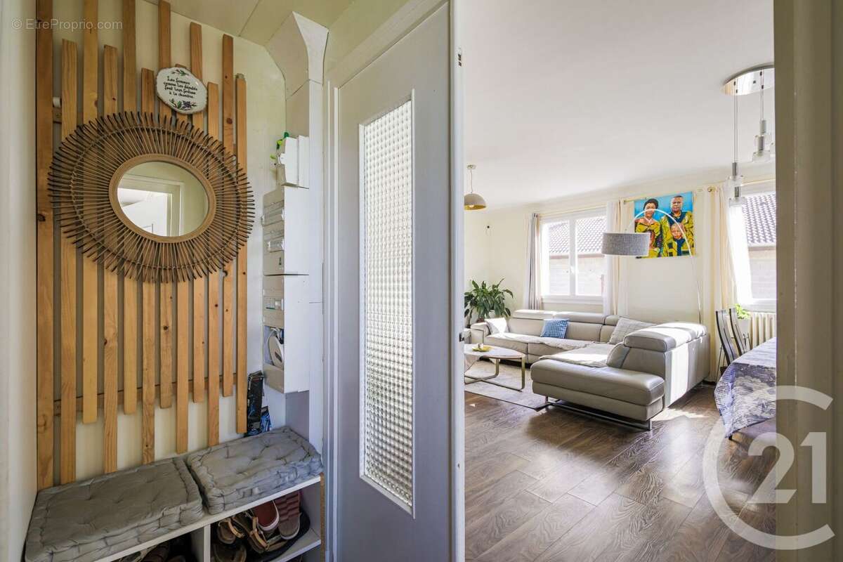 Appartement à SAINT-EGREVE