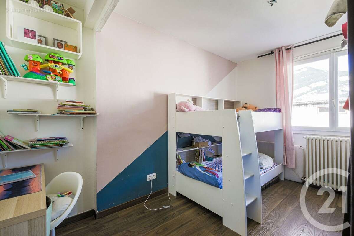 Appartement à SAINT-EGREVE