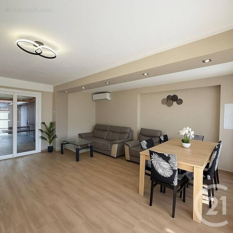 Maison à CANET-EN-ROUSSILLON