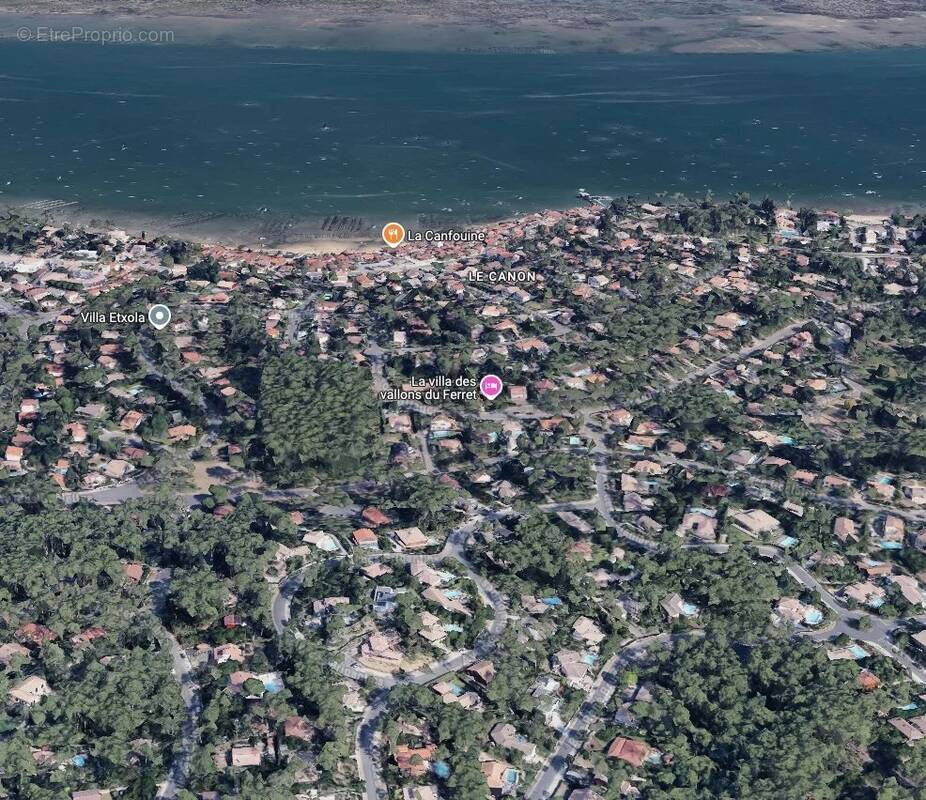 Terrain à LEGE-CAP-FERRET