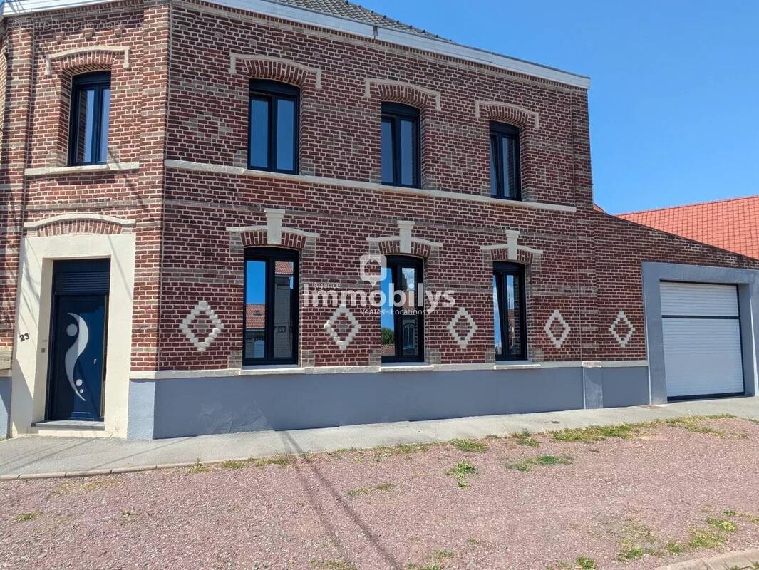 Appartement à FLINES-LEZ-RACHES