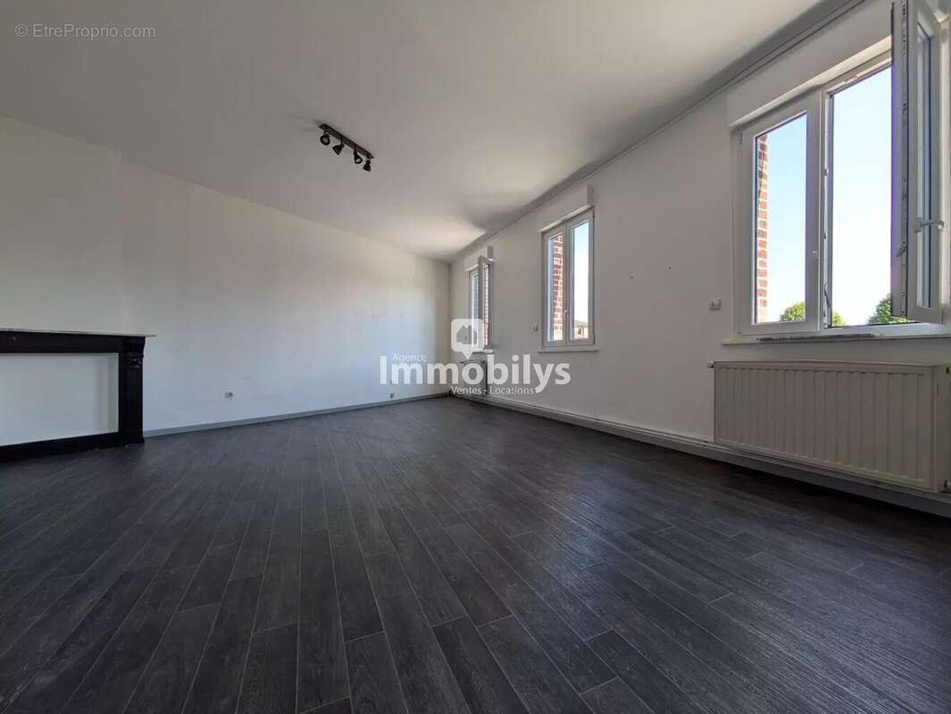 Appartement à FLINES-LEZ-RACHES