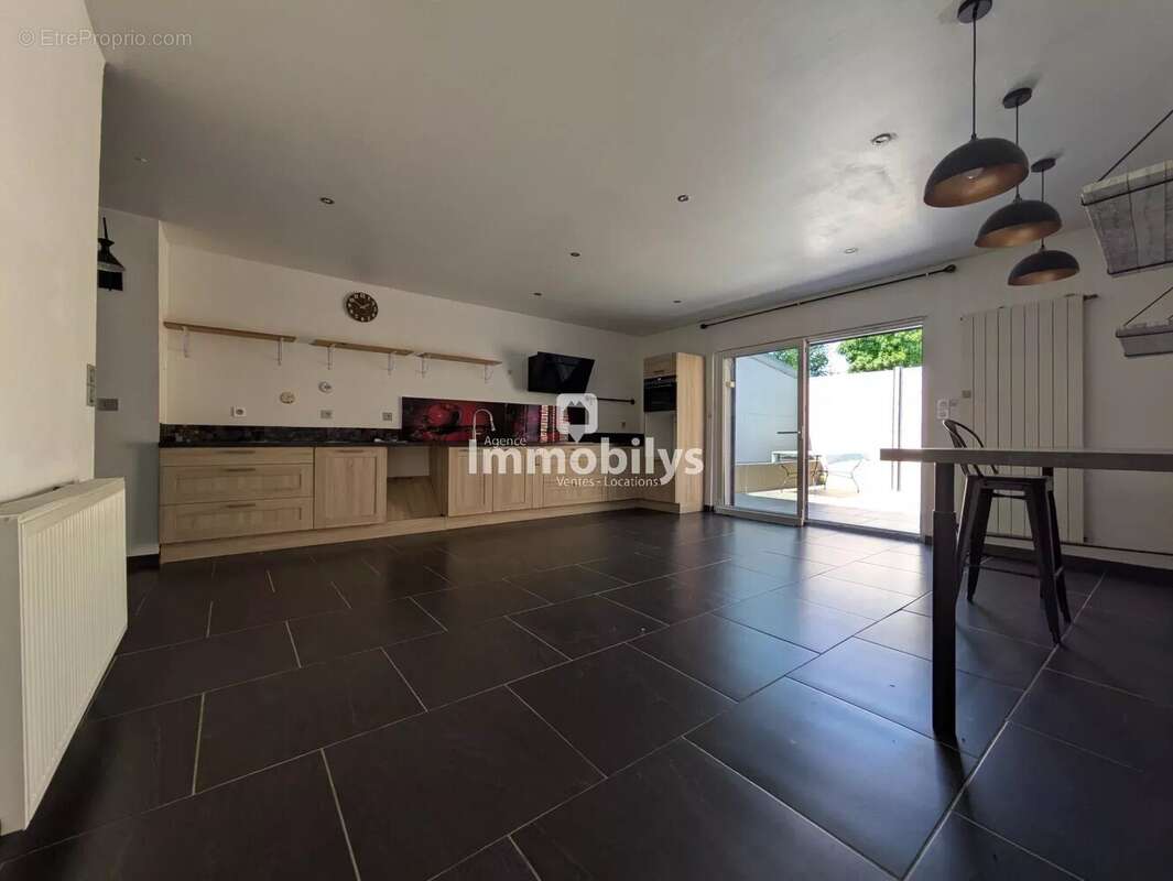 Appartement à FLINES-LEZ-RACHES