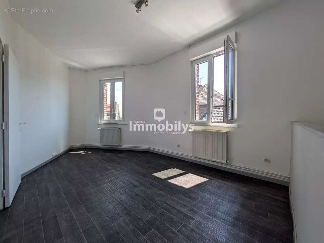 Appartement à FLINES-LEZ-RACHES