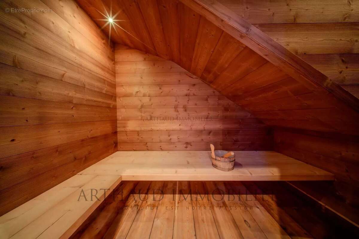 Maison à CHAMPAGNY-EN-VANOISE