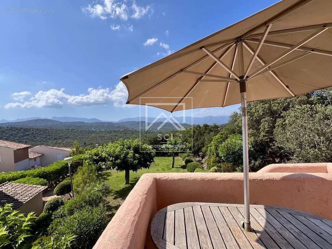 Appartement à PORTO-VECCHIO