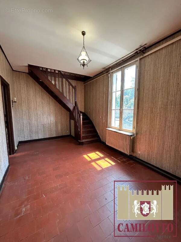 Maison à NOGENT-LE-ROI